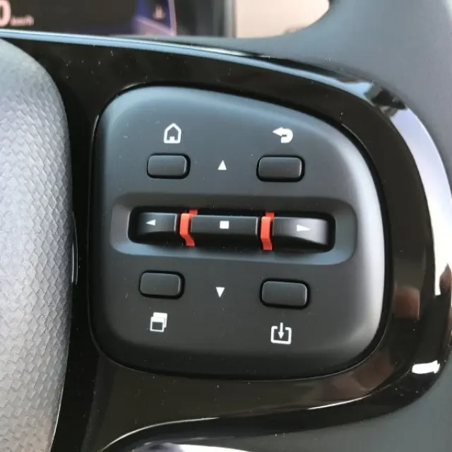 三菱 キャンター 2RG-FBA60(2WD)の写真11