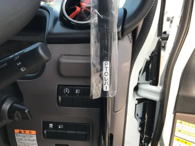 三菱 キャンター 2RG-FBA60(2WD)の写真25