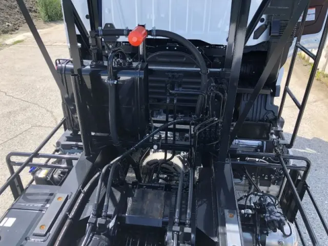 日野 プロフィア 2DG-FS1AJE(6x4)の写真38