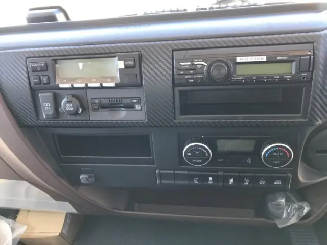 日野 レンジャー 2KG-FD2ABG(2WD)の写真10