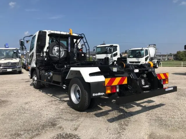 三菱 ファイター 2KG-FK72F(2WD)の写真3