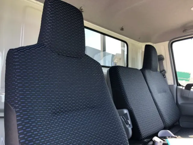 日野 デュトロ 2WG-XZU721M(2WD)の写真9