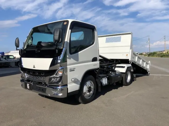 三菱 キャンター 2RG-FBA60(2WD)の写真1