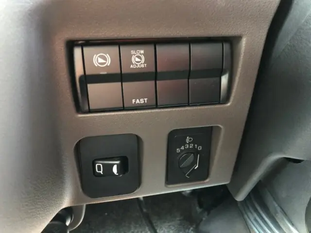 三菱 キャンター 2RG-FBA60(2WD)の写真15