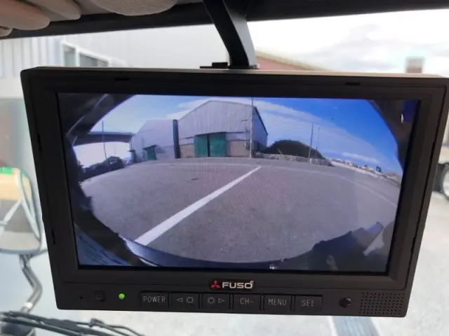 三菱 キャンター 2RG-FBA60(2WD)の写真18