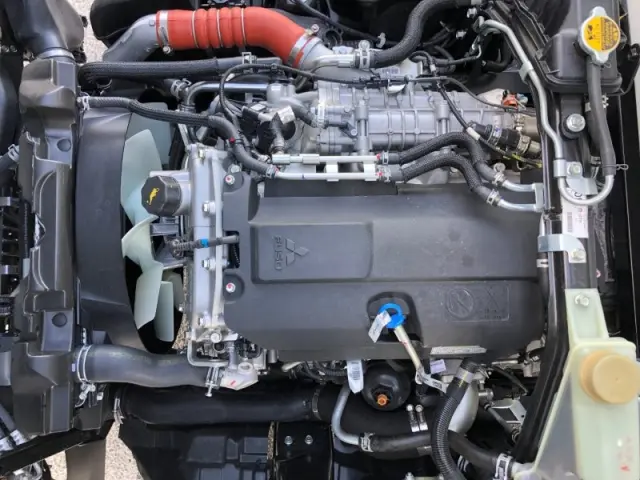 三菱 キャンター 2RG-FBA60(2WD)の写真22