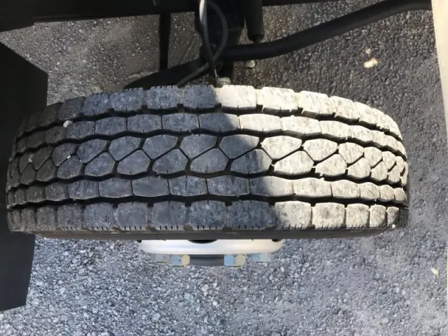 いすゞ フォワード 2RG-FRR90T4(2WD)の写真28