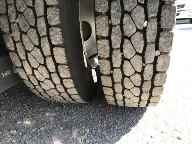 いすゞ フォワード 2RG-FRR90T4(2WD)の写真31