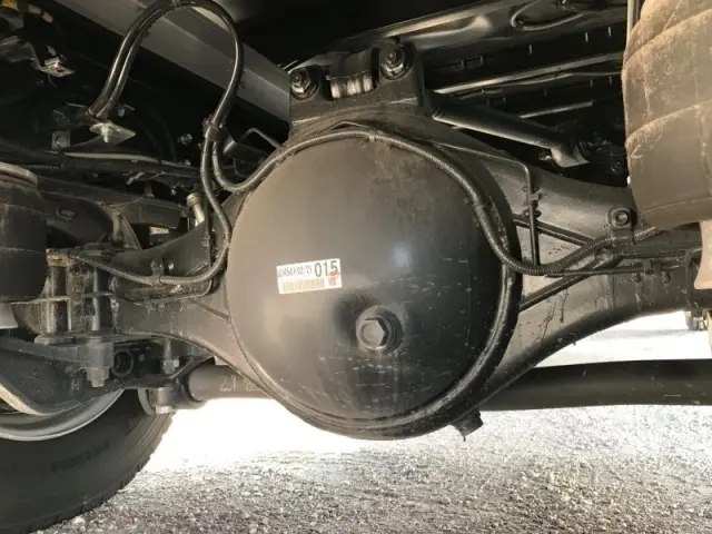 いすゞ フォワード 2RG-FRR90T4(2WD)の写真33