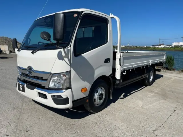 日野 デュトロ 2WG-XZU713M(2WD)の写真1