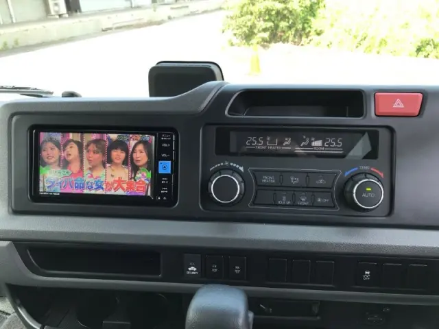 トヨタ コースター 2WG-GDB110(2WD)の写真9