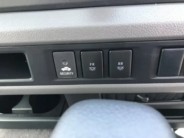 トヨタ コースター 2WG-GDB110(2WD)の写真10