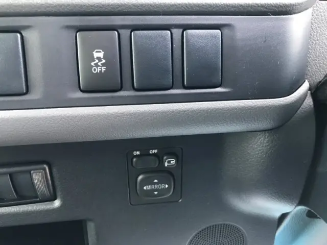 トヨタ コースター 2WG-GDB110(2WD)の写真11