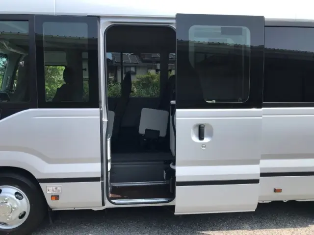 トヨタ コースター 2WG-GDB110(2WD)の写真21