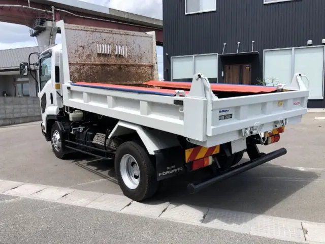 いすゞ フォワード TKG-FRR90S1(2WD)の写真3