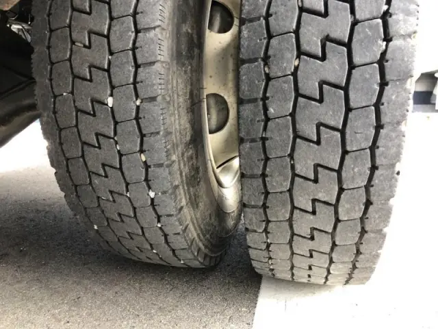 いすゞ フォワード TKG-FRR90S1(2WD)の写真25