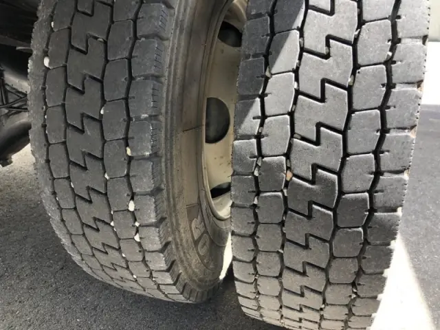 いすゞ フォワード TKG-FRR90S1(2WD)の写真26