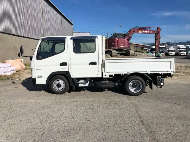 三菱 キャンター 2RG-FBA20(2WD)の写真5
