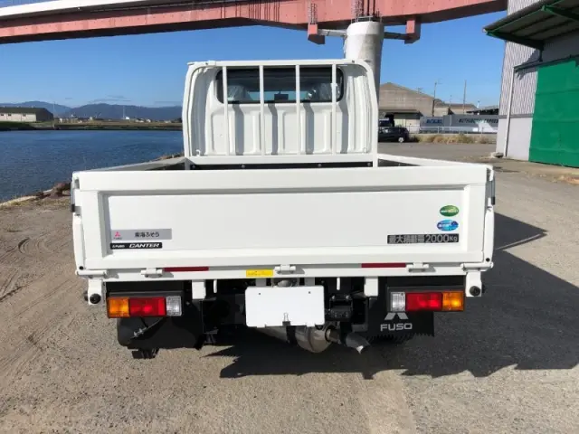 三菱 キャンター 2RG-FBA20(2WD)の写真30