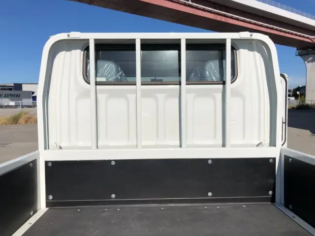 三菱 キャンター 2RG-FBA20(2WD)の写真33