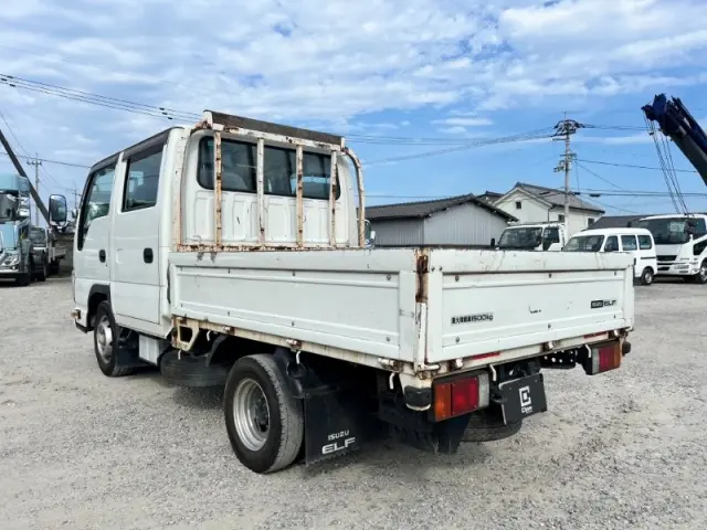 いすゞ エルフ TRG-NHR85A(2WD)の写真3