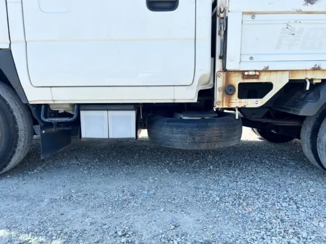いすゞ エルフ TRG-NHR85A(2WD)の写真36