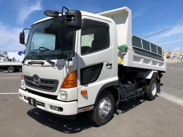 日野 レンジャー TKG-FC9JCAP(2WD)の写真1