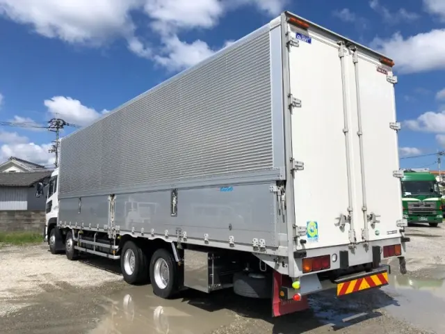 UD クオン QPG-CG5ZA(8x4)の写真3