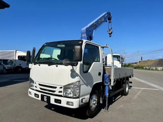 いすゞ エルフ TPG-NKR85AR(2WD)の写真1
