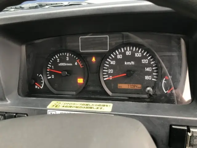 いすゞ エルフ TPG-NKR85AR(2WD)の写真7