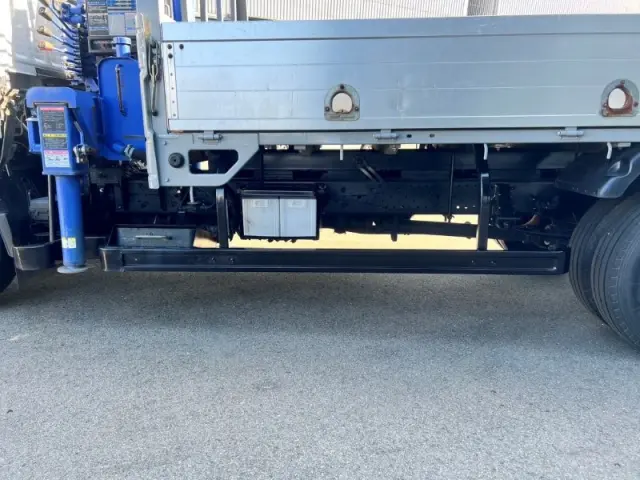 いすゞ エルフ TPG-NKR85AR(2WD)の写真23
