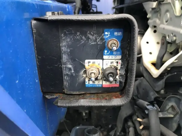 いすゞ エルフ TPG-NKR85AR(2WD)の写真38