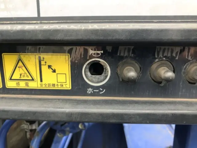 いすゞ エルフ TPG-NKR85AR(2WD)の写真41