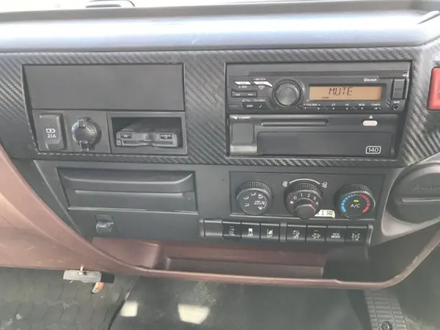 日野 レンジャー 2KG-FC2ABA(2WD)の写真9