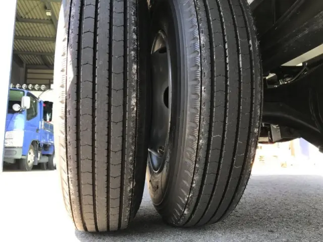 日野 デュトロ 2WG-XZU713M(2WD)の写真27