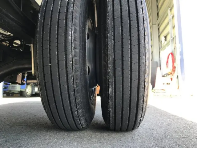 日野 デュトロ 2WG-XZU713M(2WD)の写真29