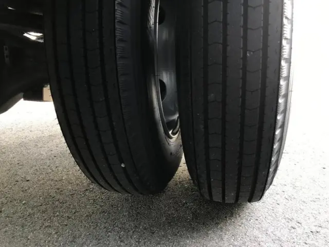 日野 デュトロ 2WG-XZU713M(2WD)の写真21