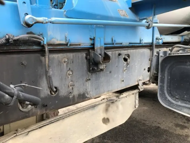 日野 レンジャー LKG-FJ7JDAA(2WD)の写真20