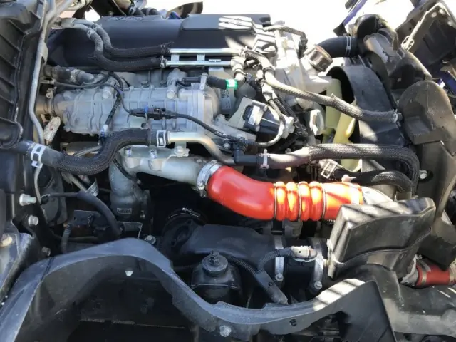 三菱 キャンター 2PG-FBA30(2WD)の写真14