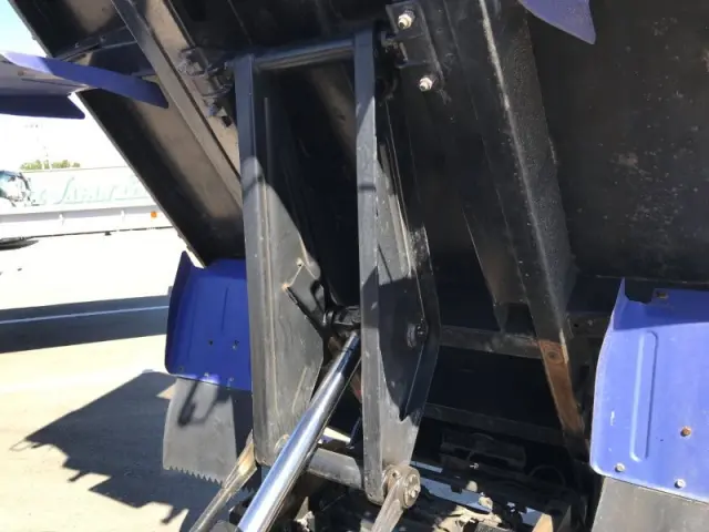 三菱 キャンター 2PG-FBA30(2WD)の写真26