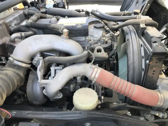 いすゞ フォワード 2RG-FRR90S1(2WD)の写真19