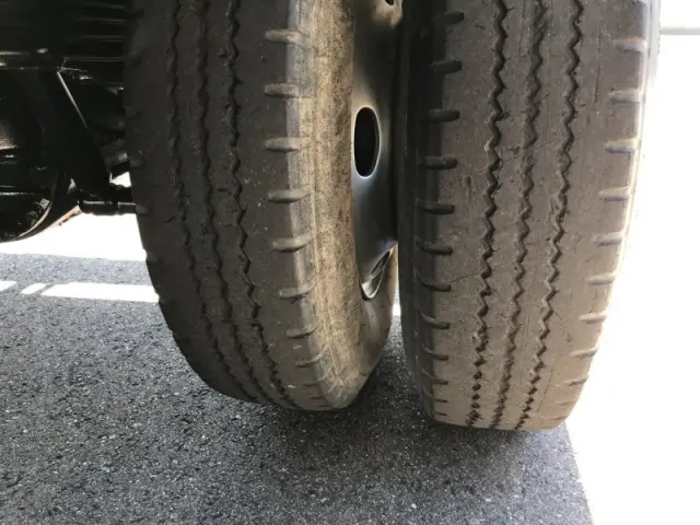 いすゞ エルフ 2RG-NKR88AN(2WD)の写真21