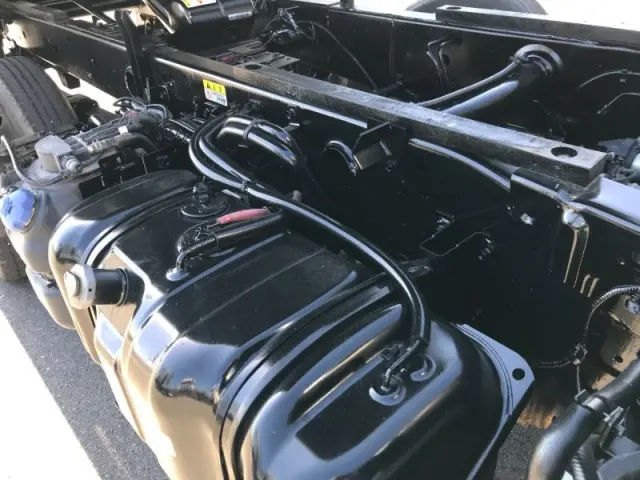 いすゞ エルフ 2RG-NKR88AN(2WD)の写真25