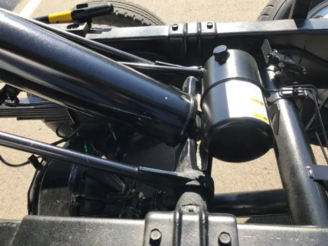 いすゞ エルフ 2RG-NKR88AN(2WD)の写真31