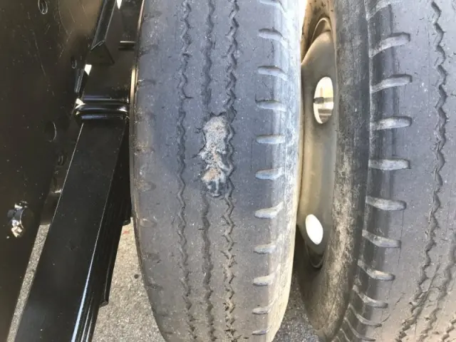 いすゞ エルフ 2RG-NKR88AN(2WD)の写真39