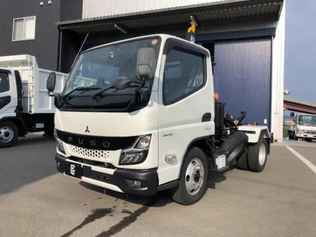 三菱 キャンター 2RG-FBAV0(2WD)の写真1