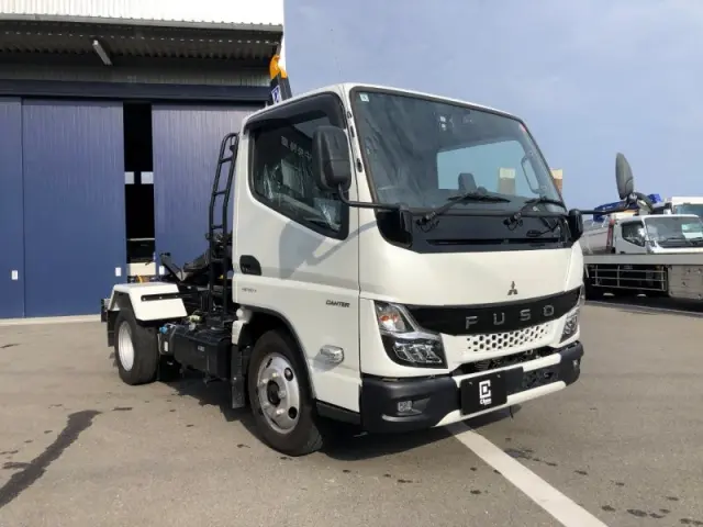 三菱 キャンター 2RG-FBAV0(2WD)の写真2