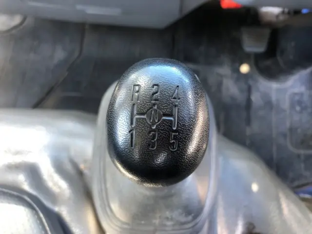 いすゞ エルフ TPG-NJR85AD(2WD)の写真14