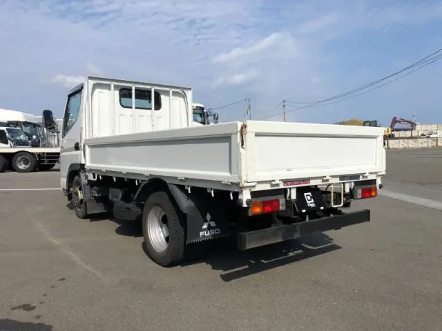 三菱 キャンターガッツ PDG-FB70B(2WD)の写真3