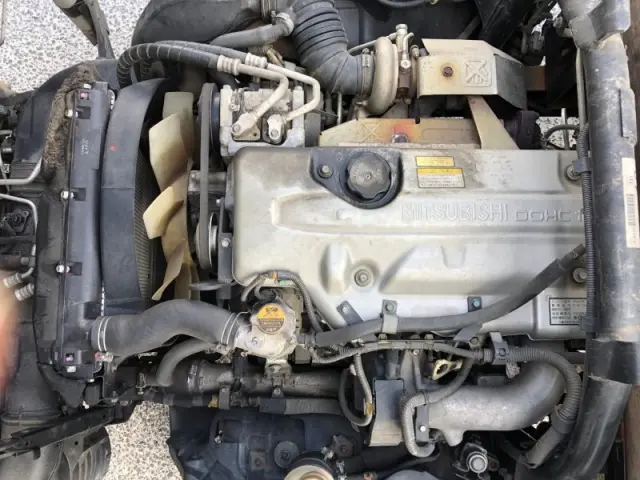 三菱 キャンターガッツ PDG-FB70B(2WD)の写真12